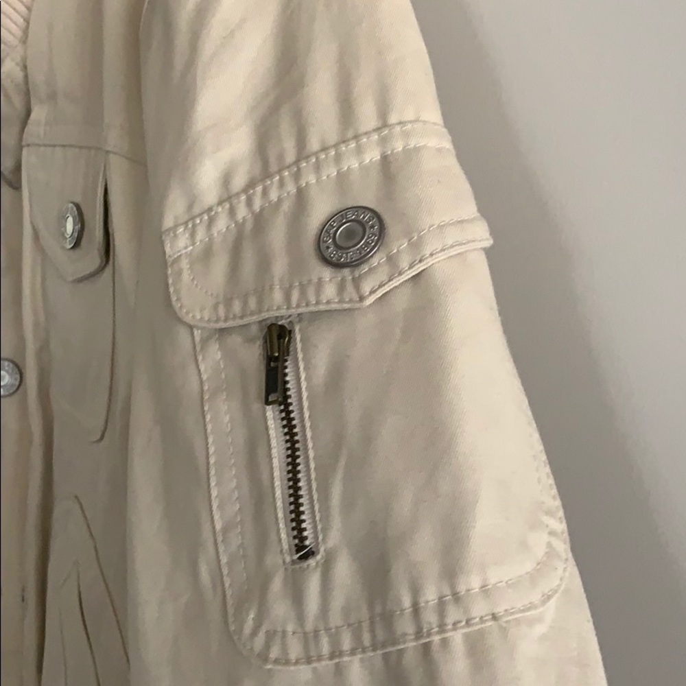 Cream colored GAP jacket - Picture 4 of 5